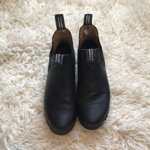 Blundstones